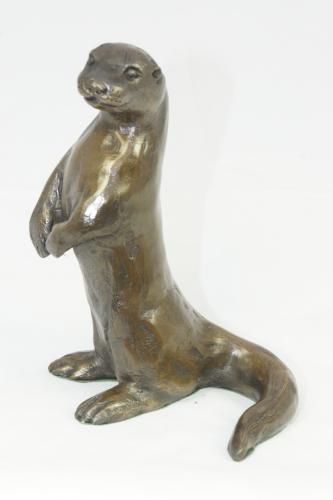 Oriele Bronze Small Standing European Otter